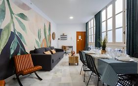 Serenissima Apartment By Cadiz4Rentals